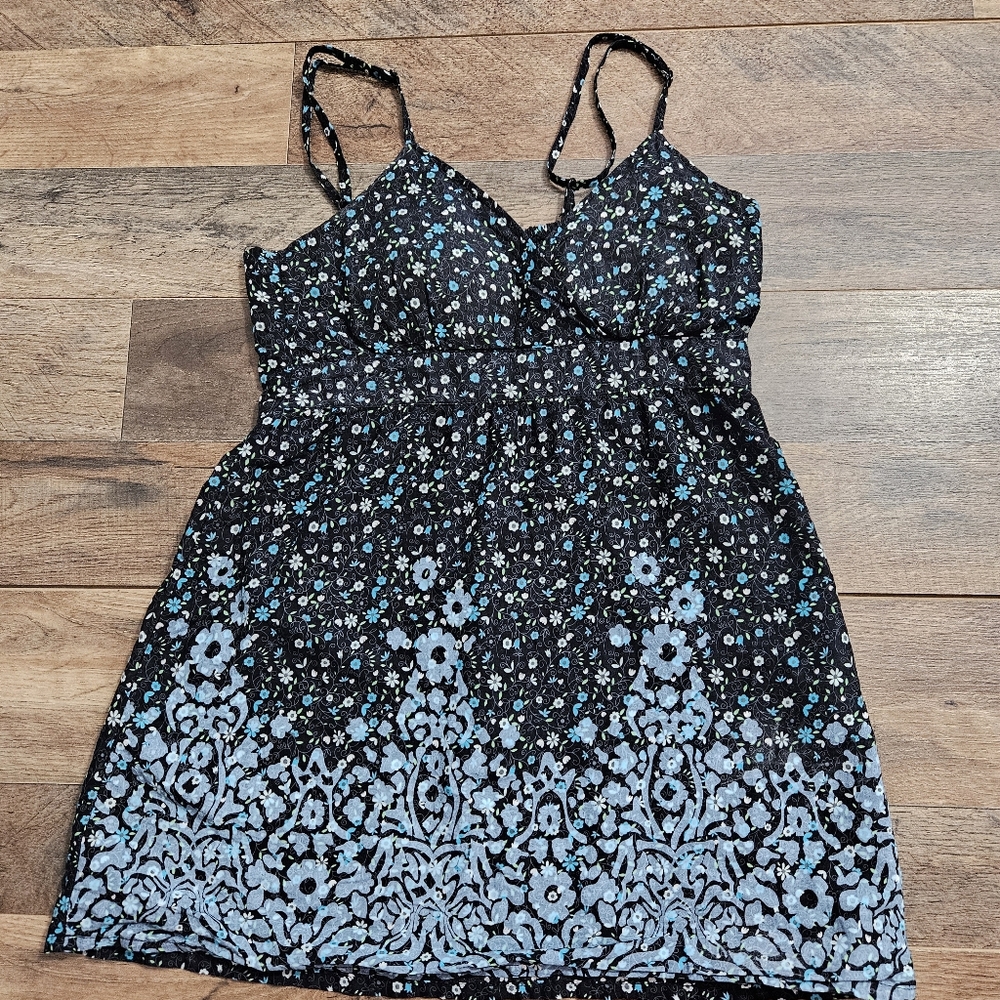 L.E.I. Y2K Floral Print Empire Waist Cotton Cami Top‎ Medium Black Blue Smocked